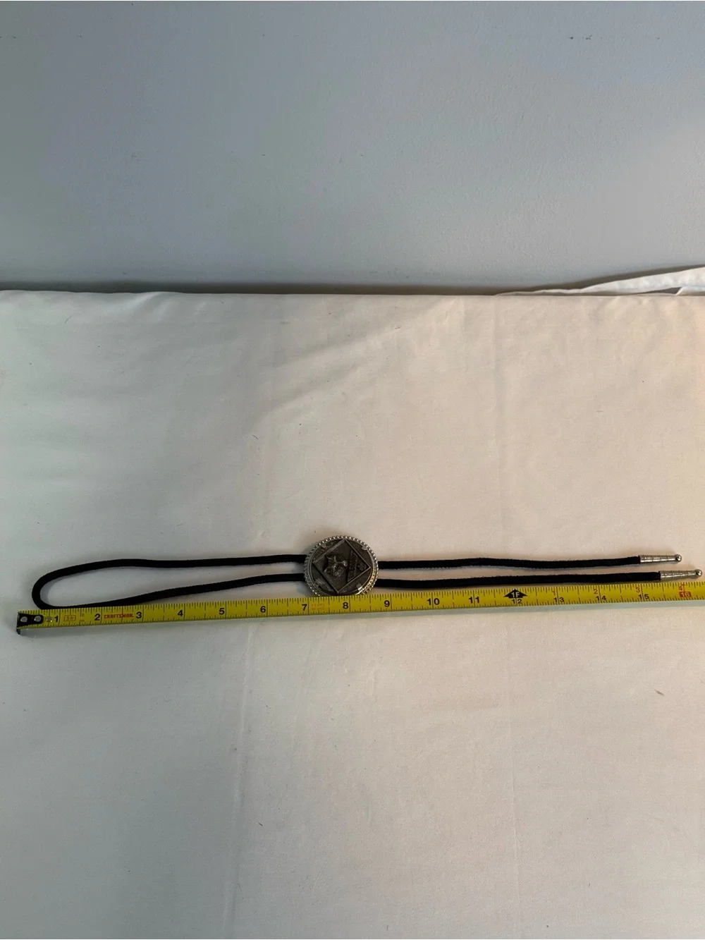 BOY SCOUTS OF AMERICA Cub Scouts Vintage Bolo Tie Pewter Wolf